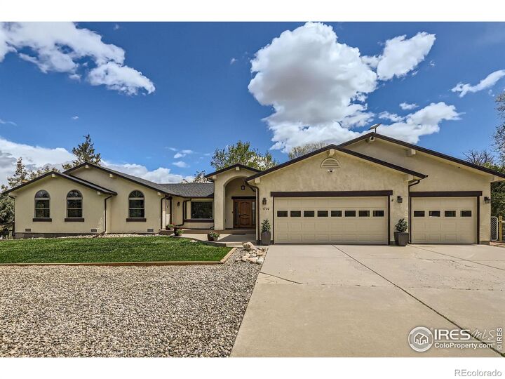 1720 Chaparro Circle  Berthoud CO 80513 photo