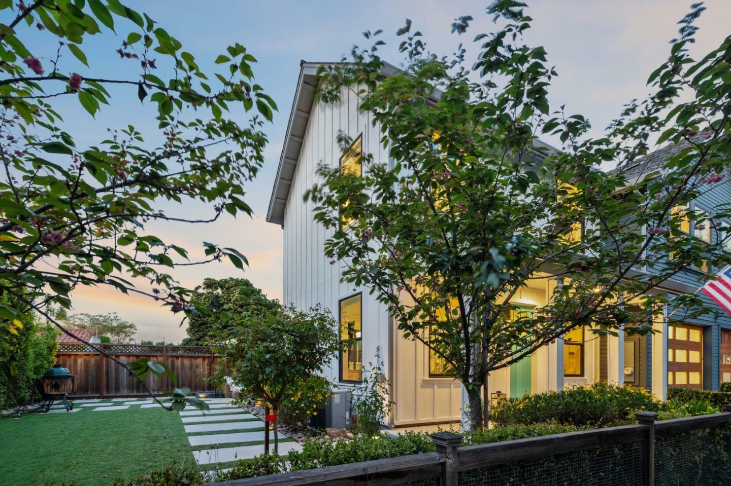 Property Photo: 1076 Myrtle Street CA 95126