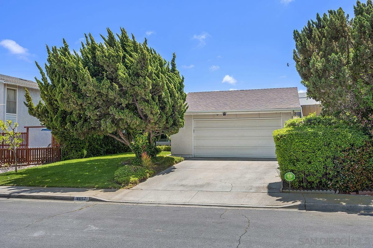 Property Photo: 4657 Huggins St CA 92122