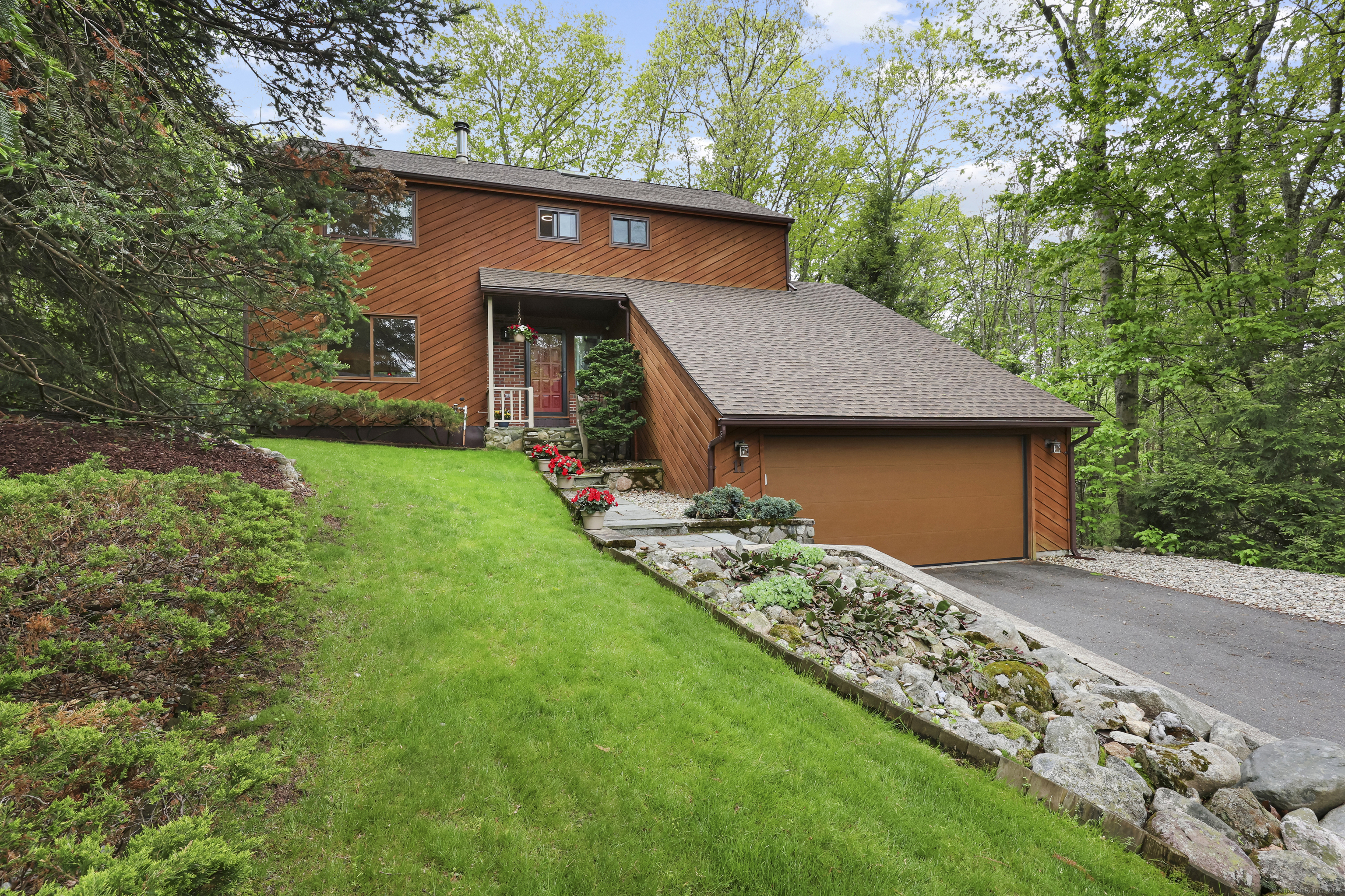 Property Photo: 11 Wintergreen Lane CT 06001