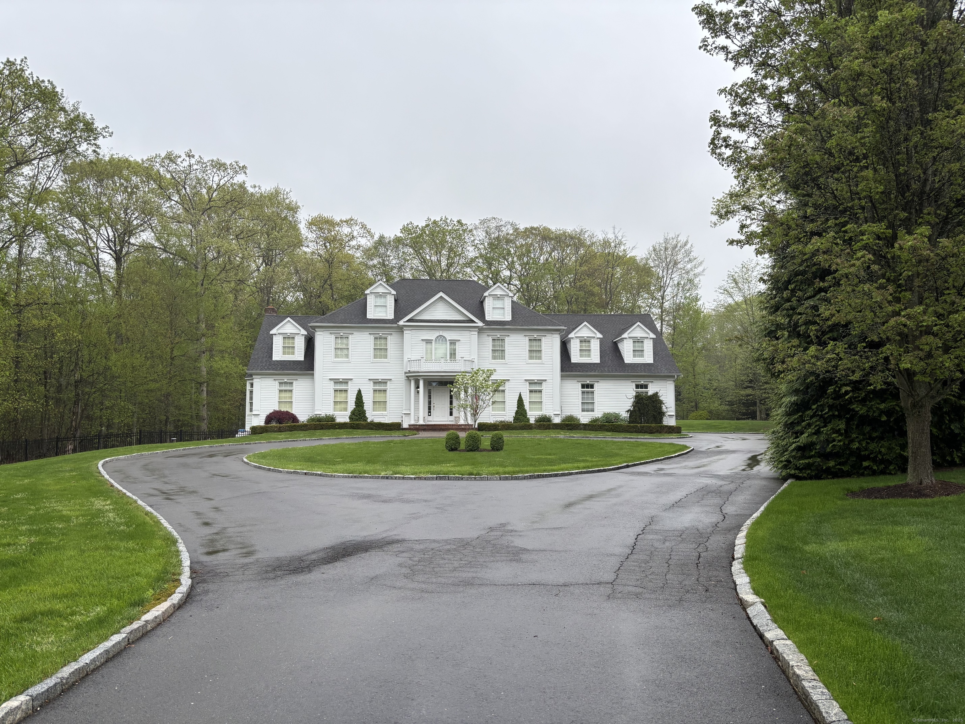 Property Photo: