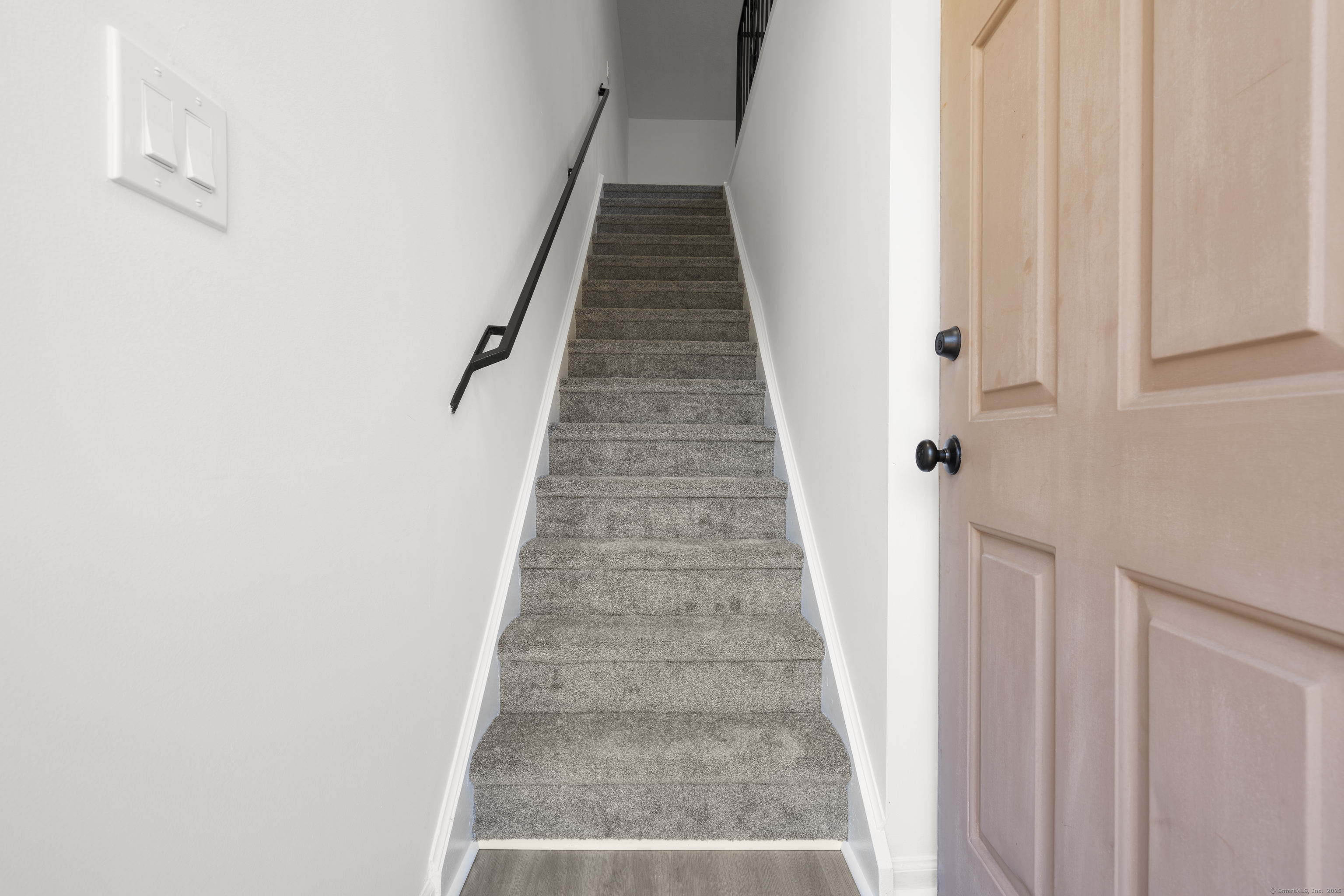 Property Photo: 55 Thompson Street Apt 13C CT 06513