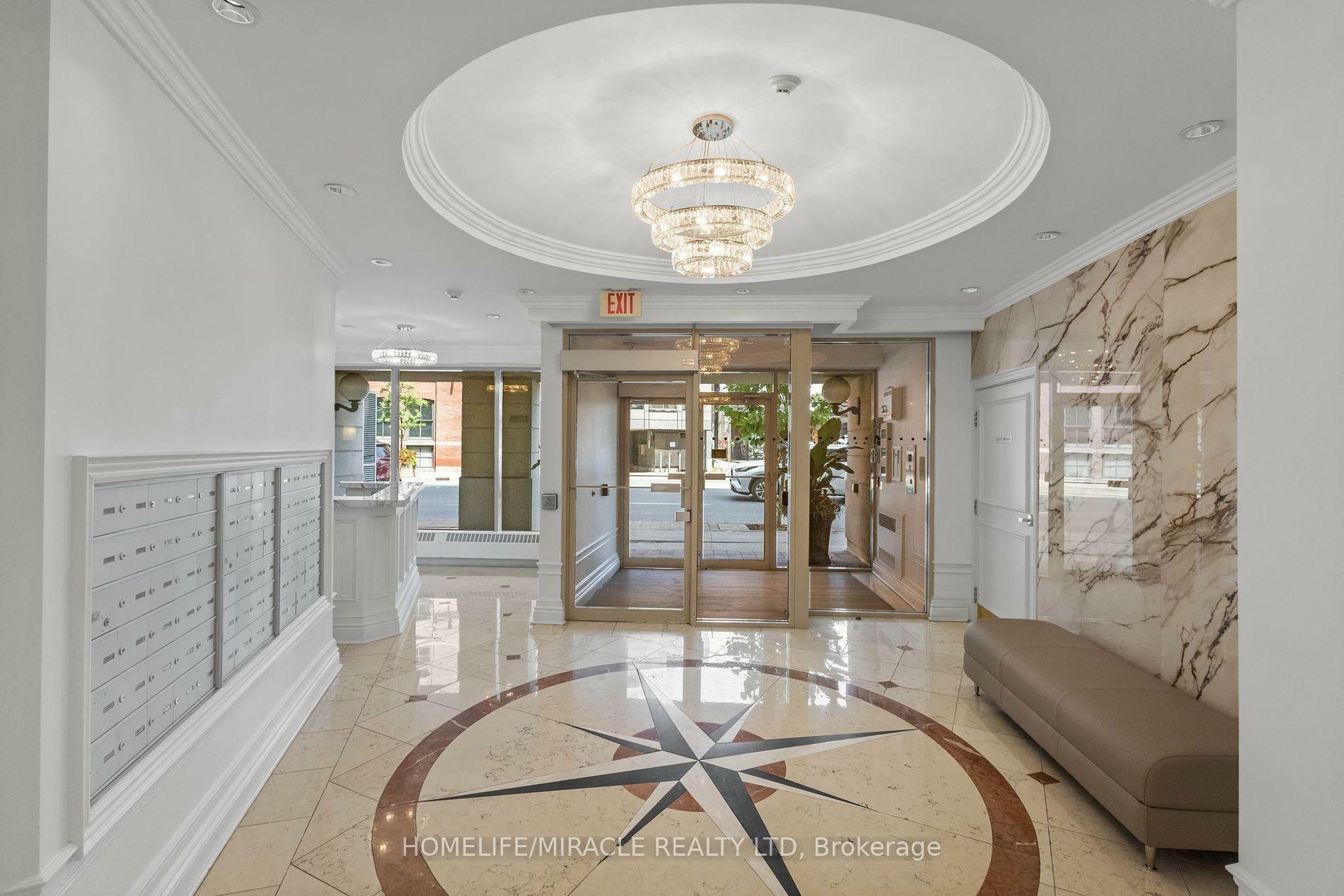 Property Photo: 115 Richmond Street E 605 ON M5C 3H6