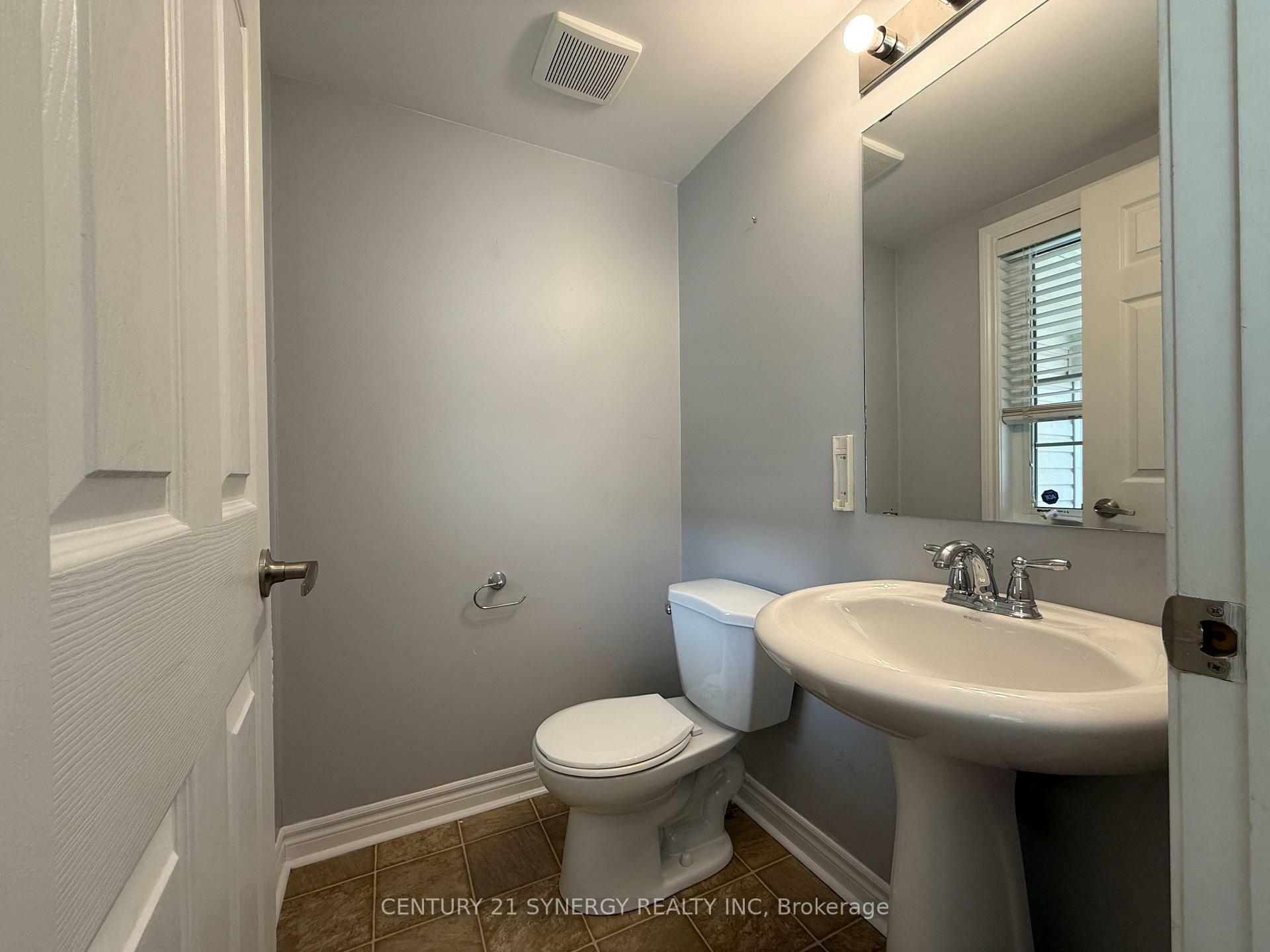 Property Photo: 921 Messor Crescent ON K2S 0P2