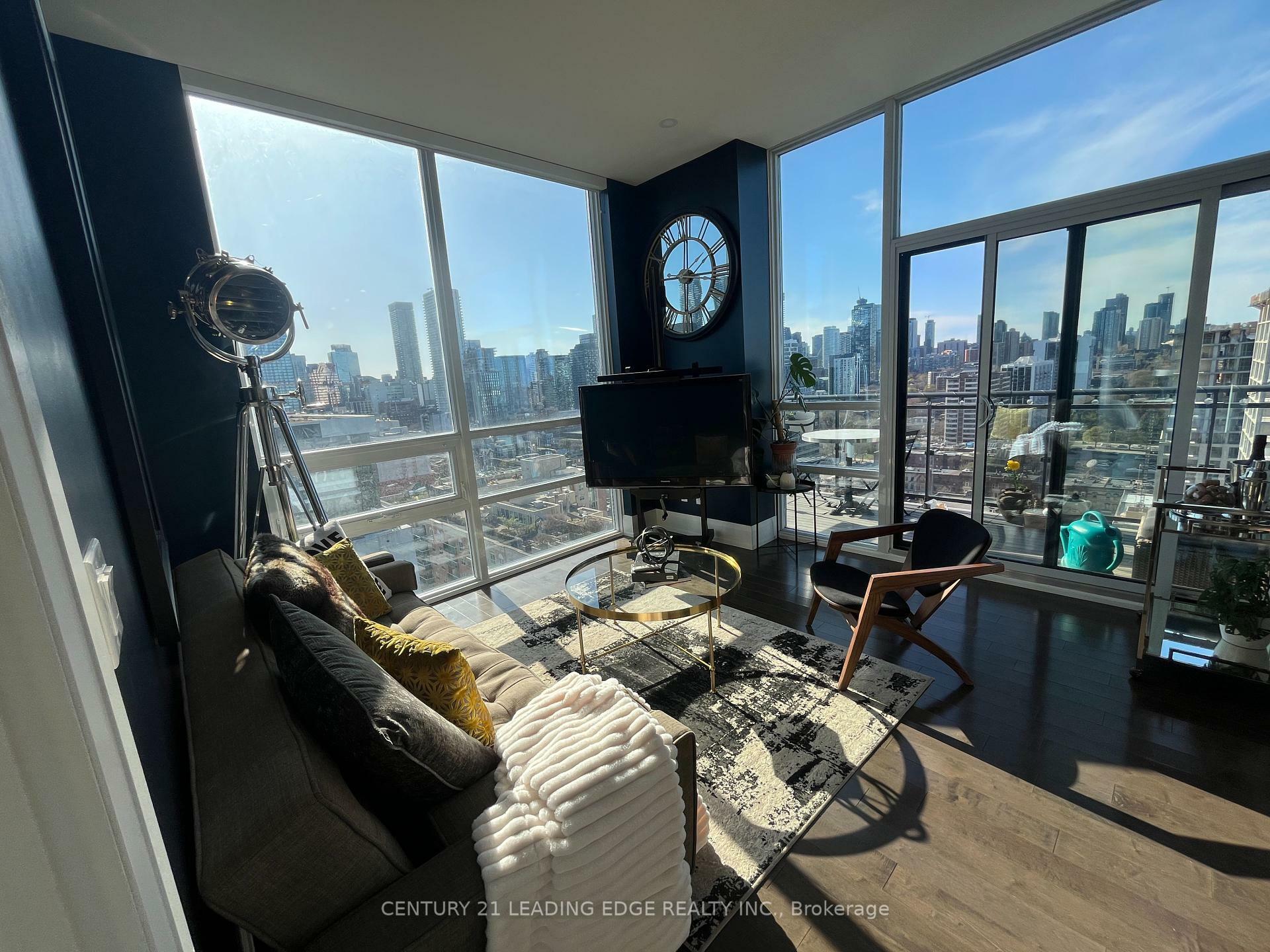 Property Photo: 460 Adelaide Street E Ph203 ON M5A 0E7