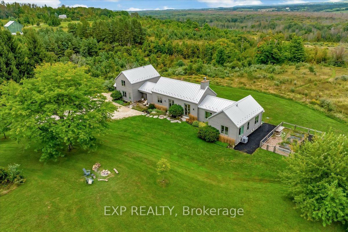Property Photo: 195851 Grey Road 7 Kimberly Road ON N0C 1G0