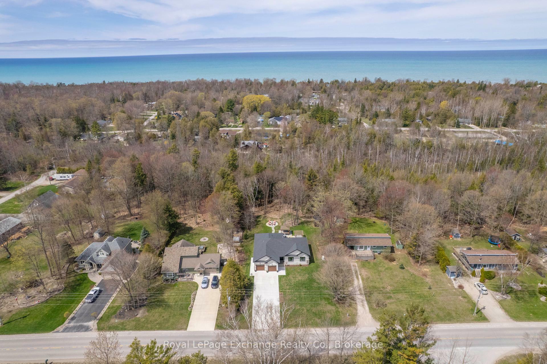 Property Photo: 339 Lake Range Drive ON N0G 2R0