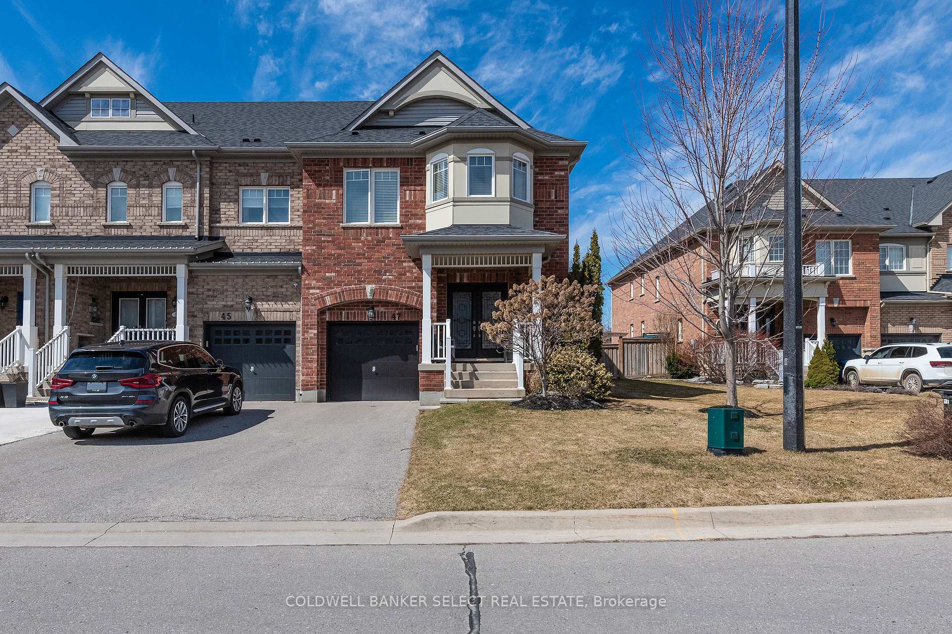 Photo de la propriété: 47 McCardy Court ON L7C 3W9