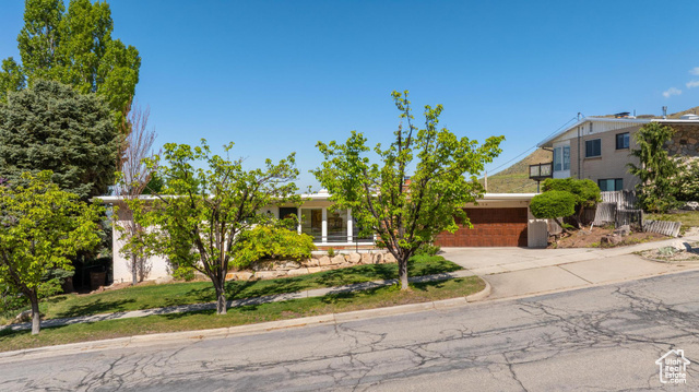 Property Photo: 2170 S Lakeline Dr UT 84109