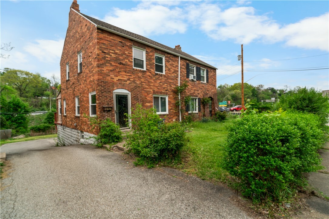 Property Photo: 3856 Beechwood Blvd PA 15217