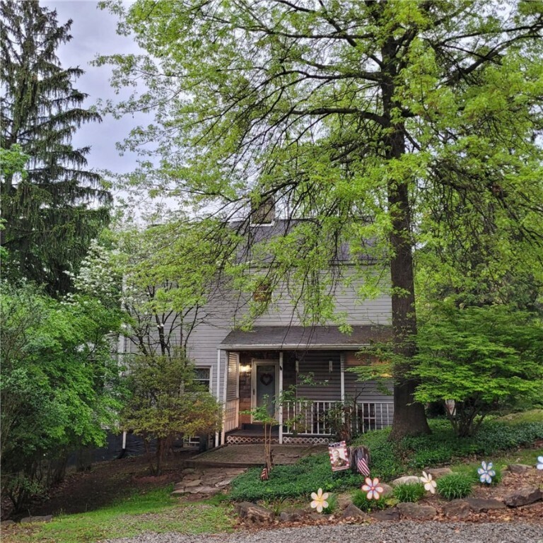 Property Photo: 2804 Forest PA 15132