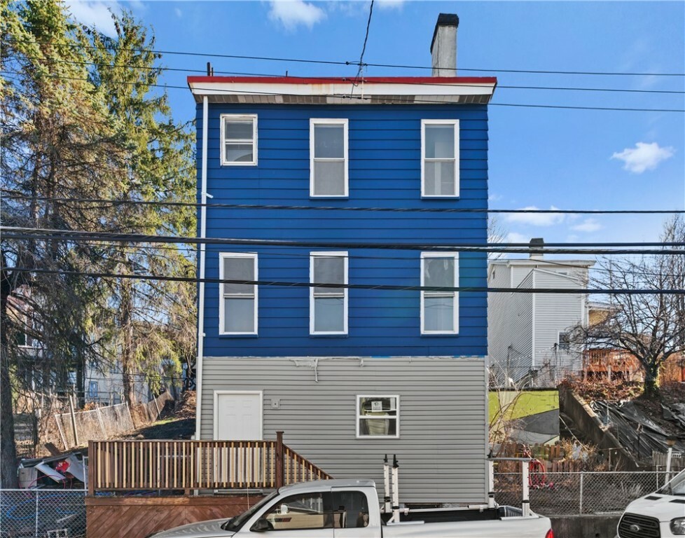 Property Photo: 3552 Melwood Ave PA 15213