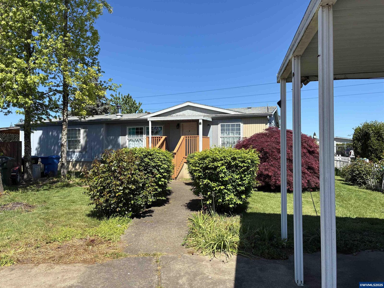 Property Photo: 5071 Copper Creek (#22) Lp NE 22 OR 97305