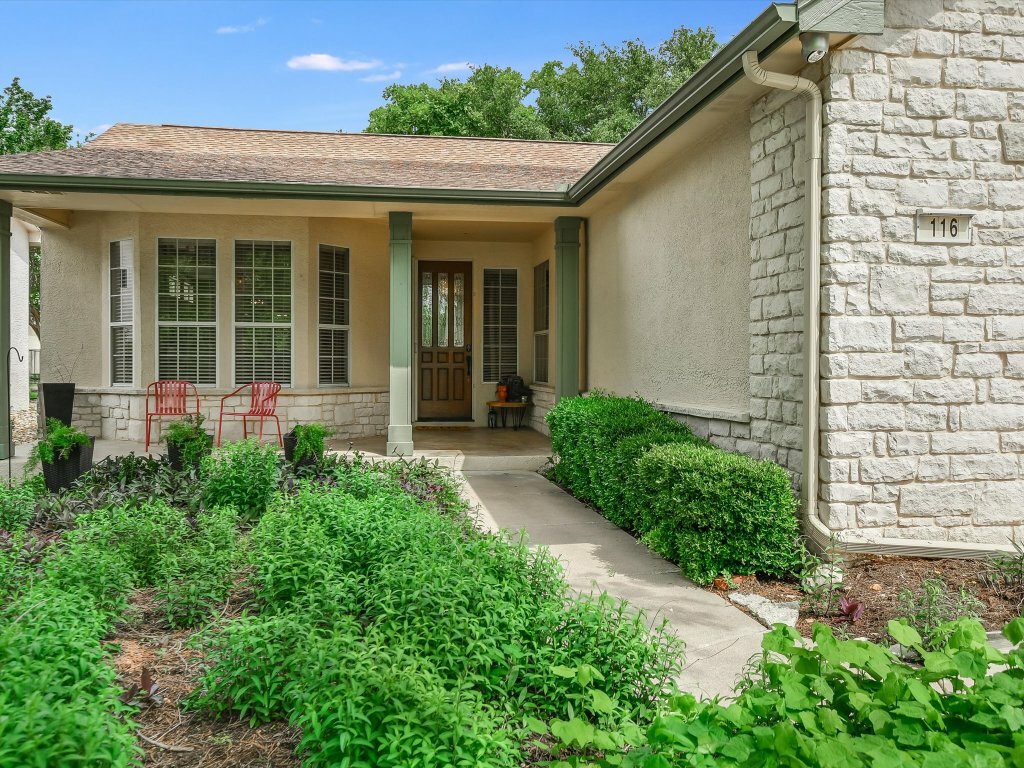 Property Photo: 116 Running Water Street TX 78633
