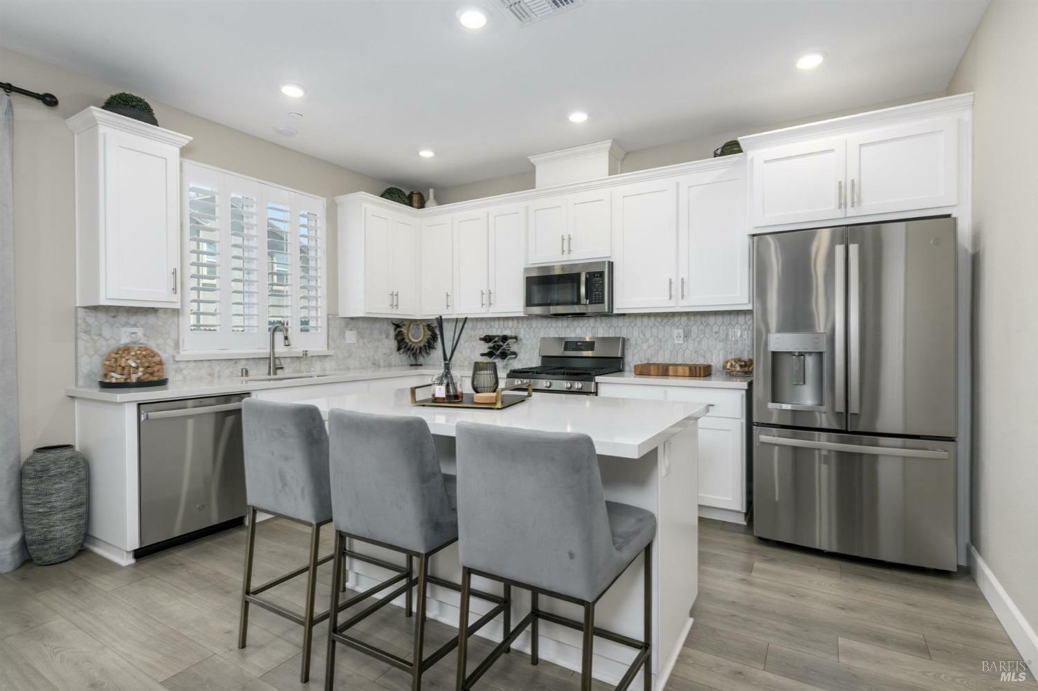 Property Photo:  530 Aliki Drive  CA 95688 
