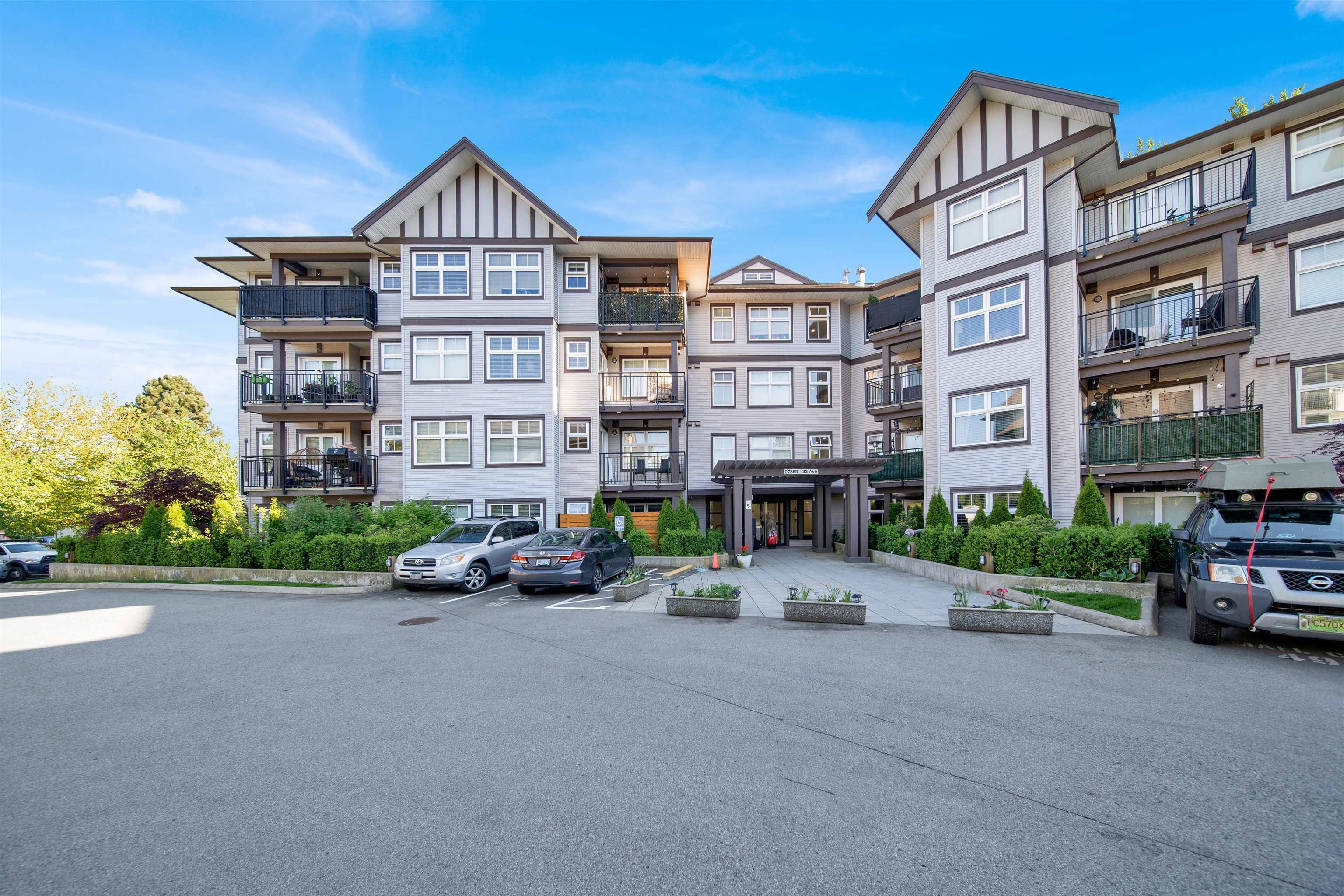 Property Photo: 27358 32 Avenue 469 BC V4W 3M5