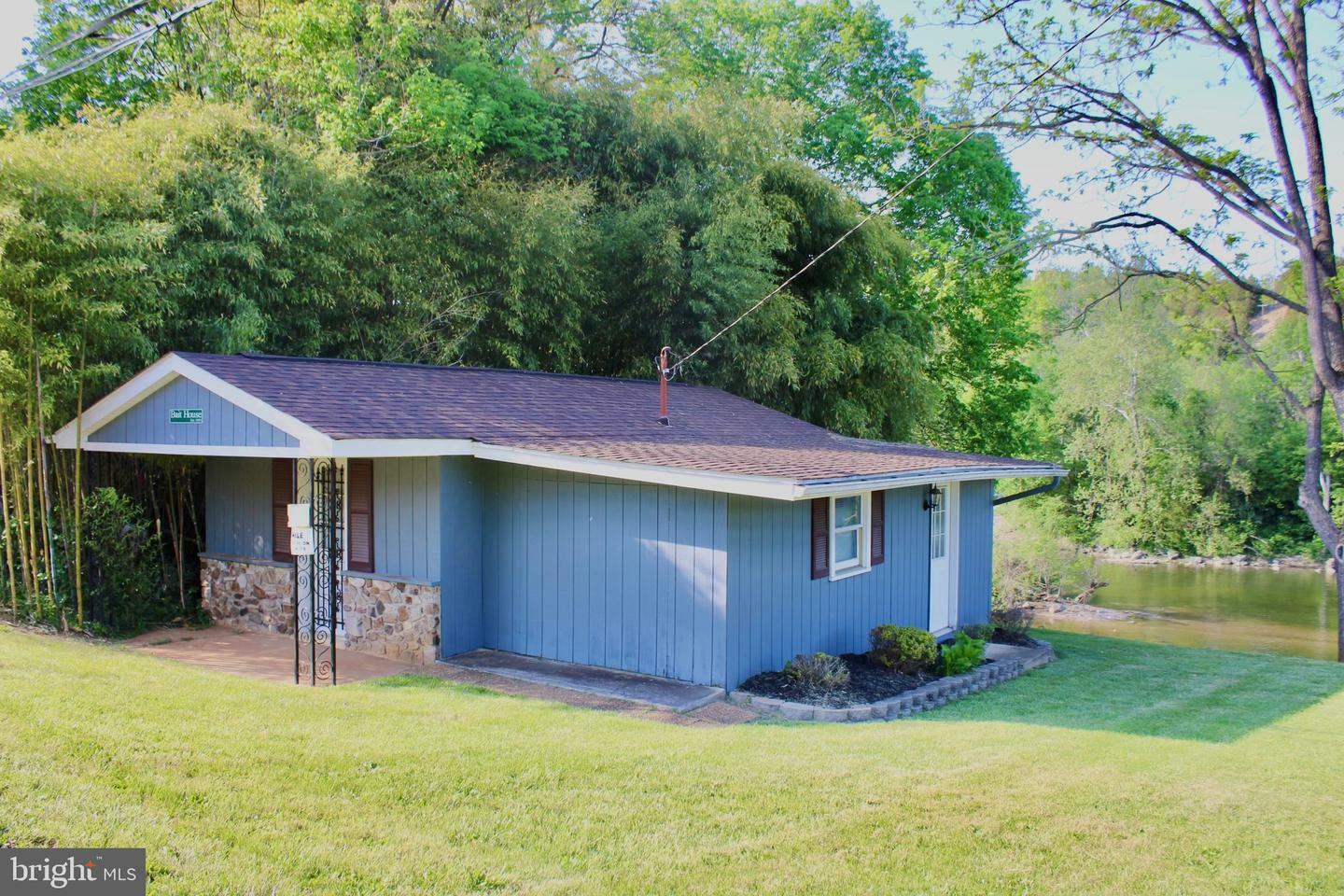 Property Photo: 0 Winchester Pike VA 22630