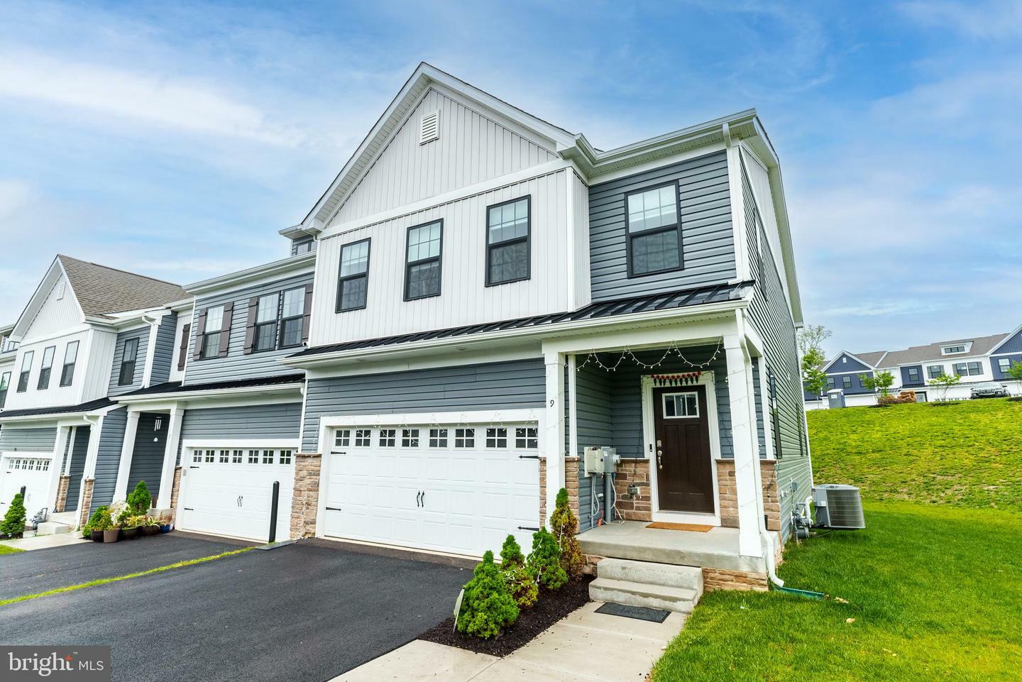 Property Photo: 9 Rose Hill Way PA 19014
