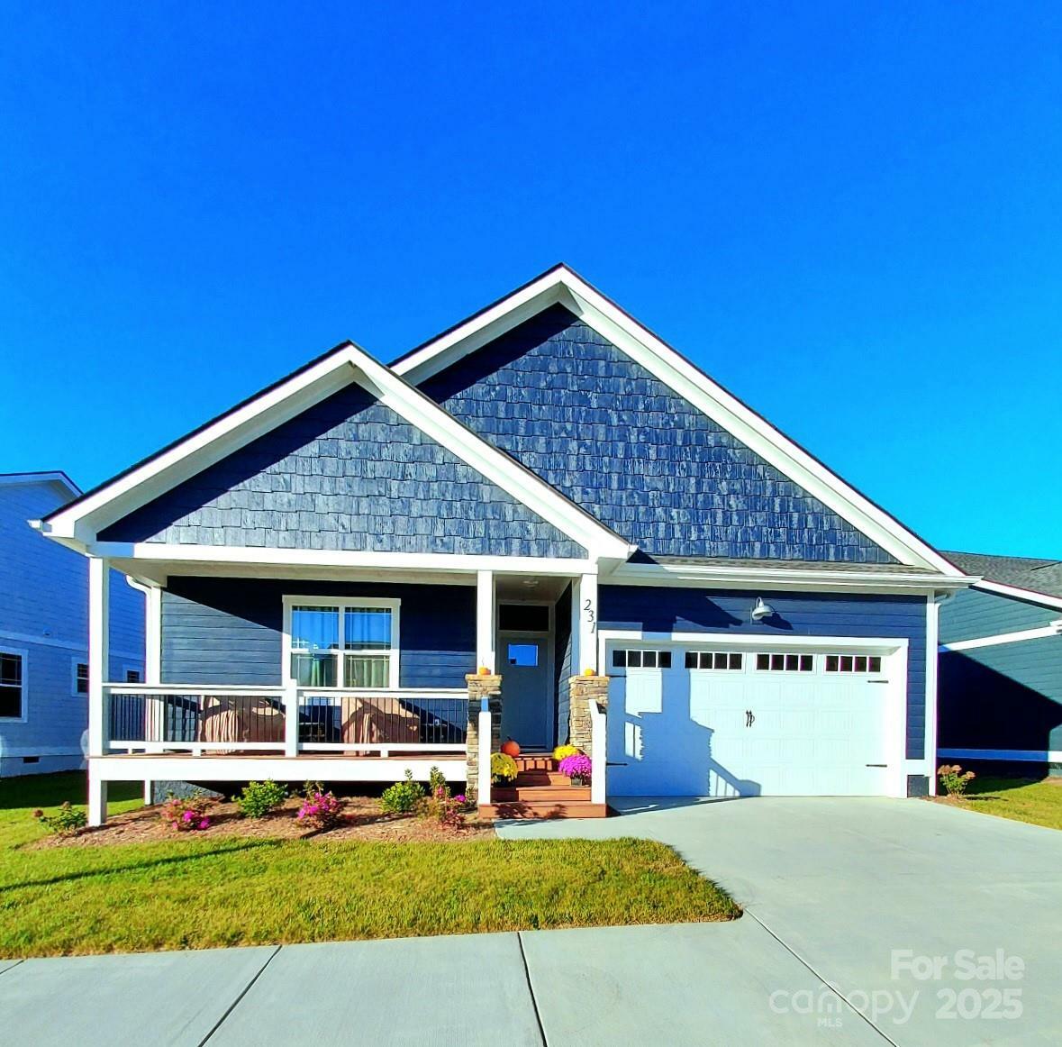 Property Photo: 231 Leyland Circle NC 28792