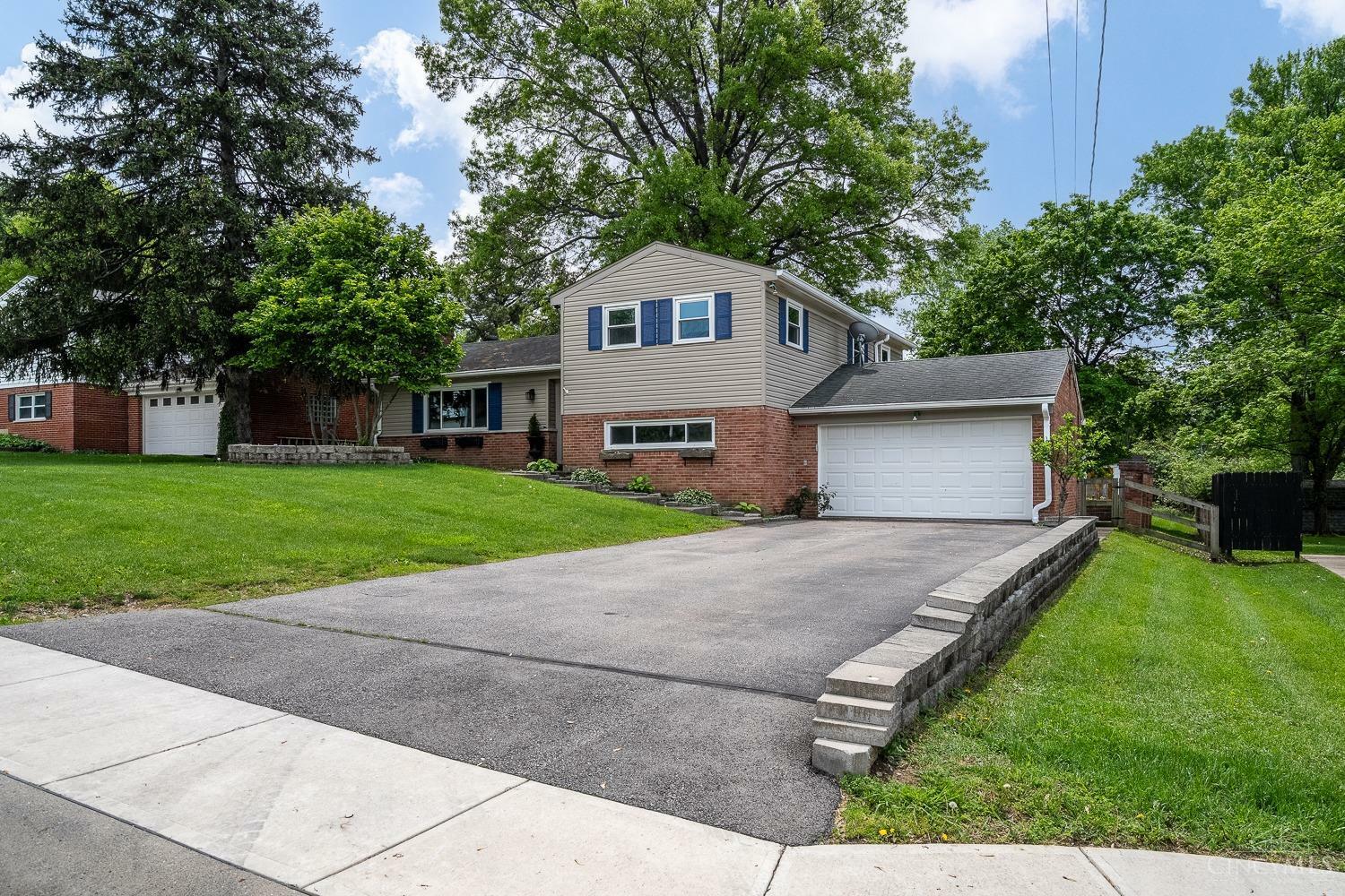 Property Photo: 8389 Holiday Hills Drive OH 45255