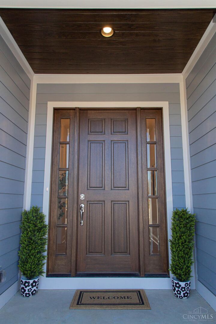 Property Photo:  7973 Villas Of Cross Creek  OH 45255 