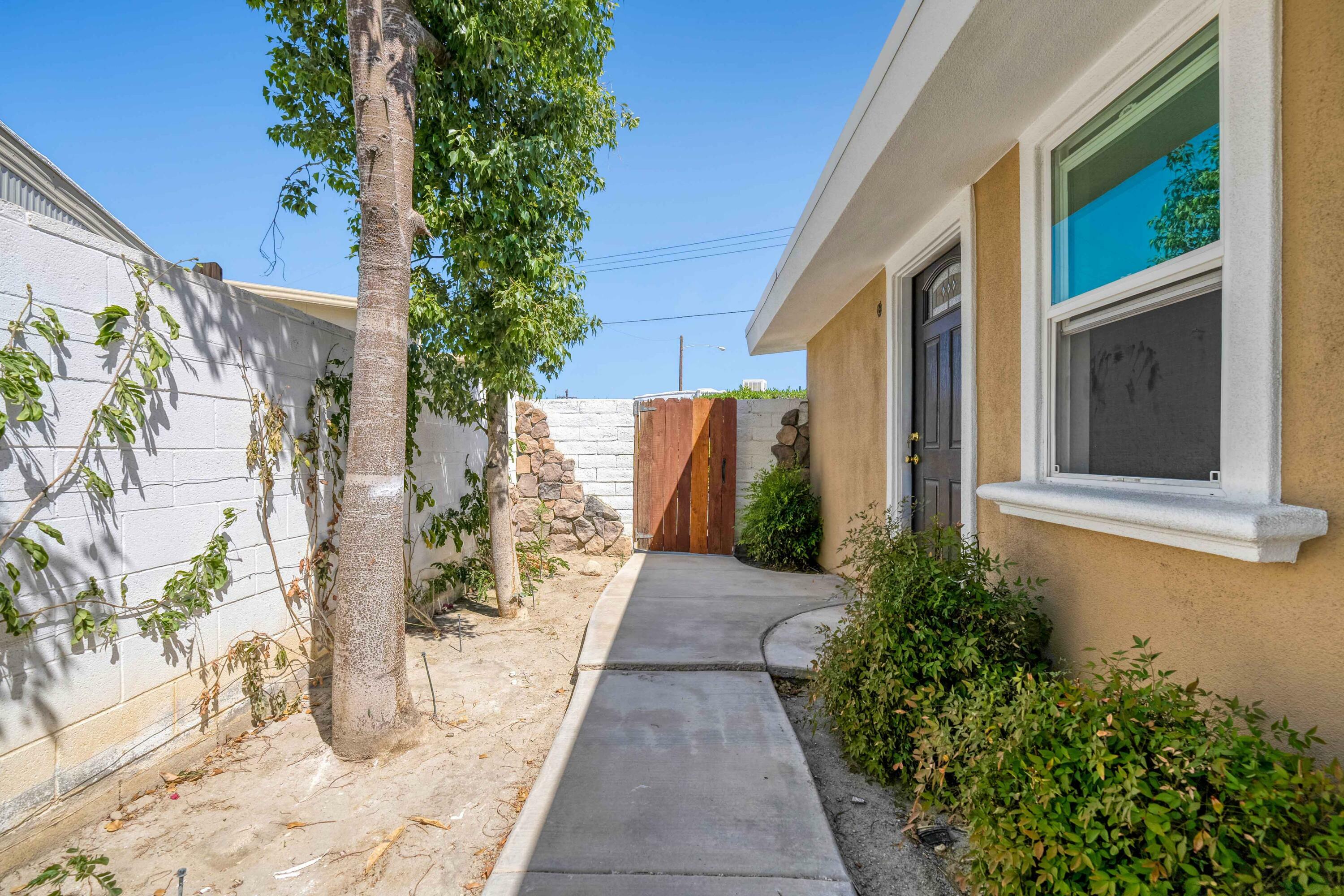 Property Photo: 73400 Algonquin Place CA 92276