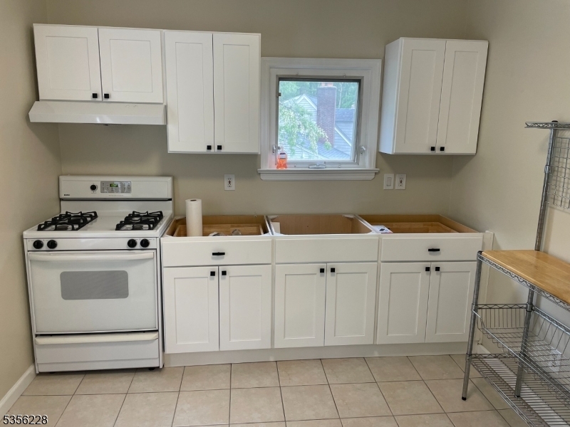 Property Photo: 243 Grove Ave 2 NJ 07009