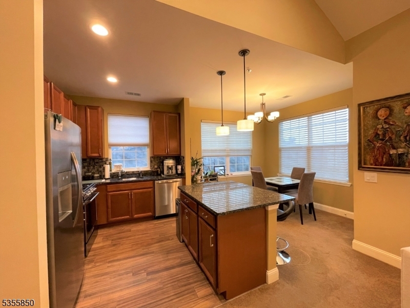 Property Photo: 4402 Ramapo Ct 4402 NJ 07457