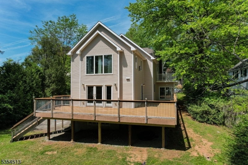 Property Photo: 820 E Broad St NJ 07090
