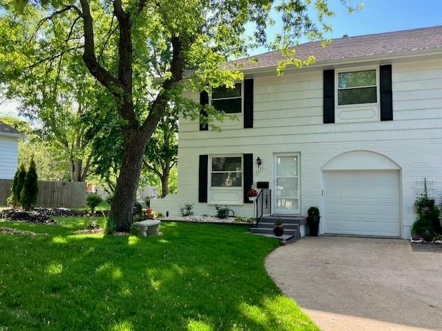 7171 NW Chapel Woods Circle  Kansas City MO 64152 photo