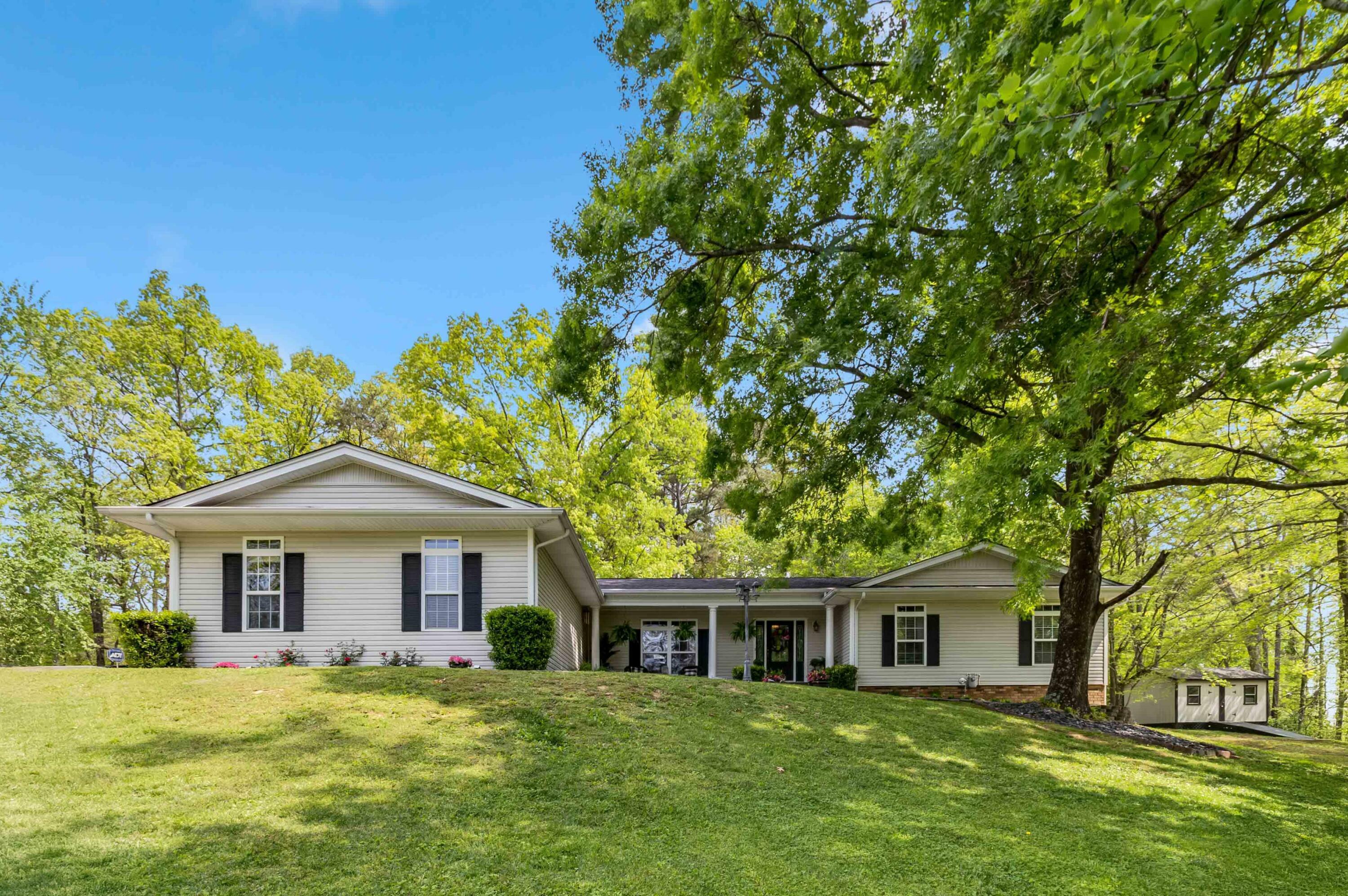 Property Photo: 410 Combs Circle KY 40744