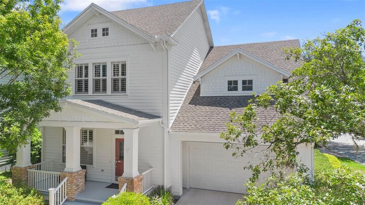 Property Photo: 907 Pawstand Road FL 34747