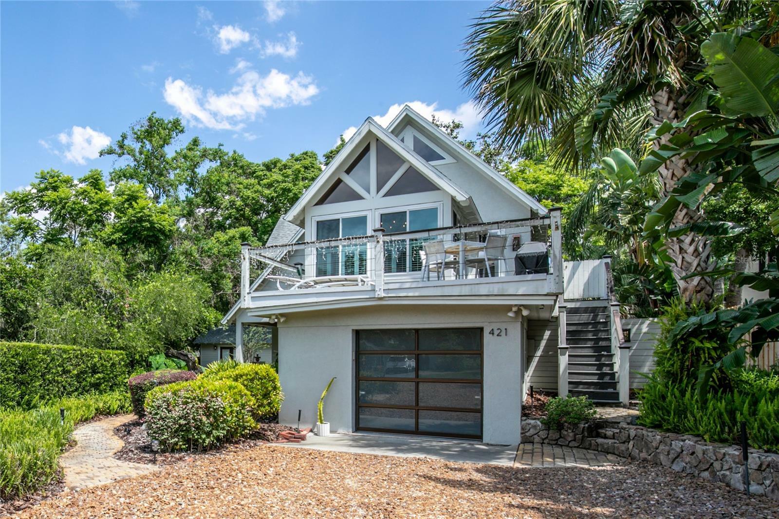 Property Photo: 421 W 10th Avenue FL 32757