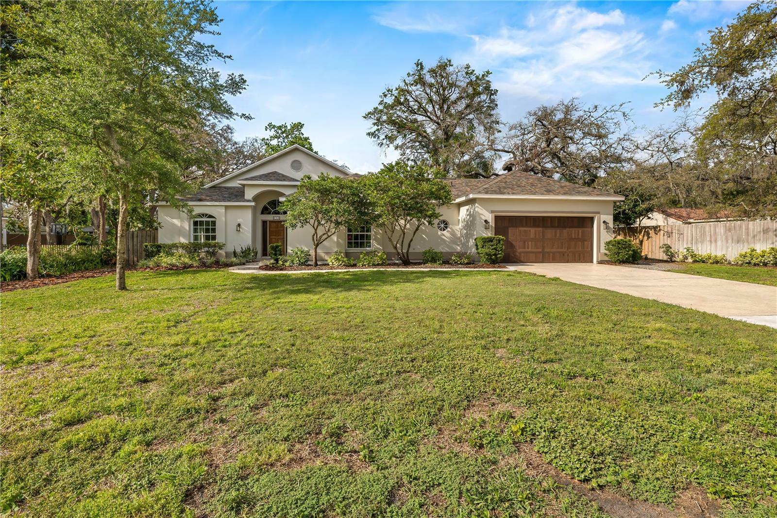 Property Photo: 212 Willowick Avenue FL 33617