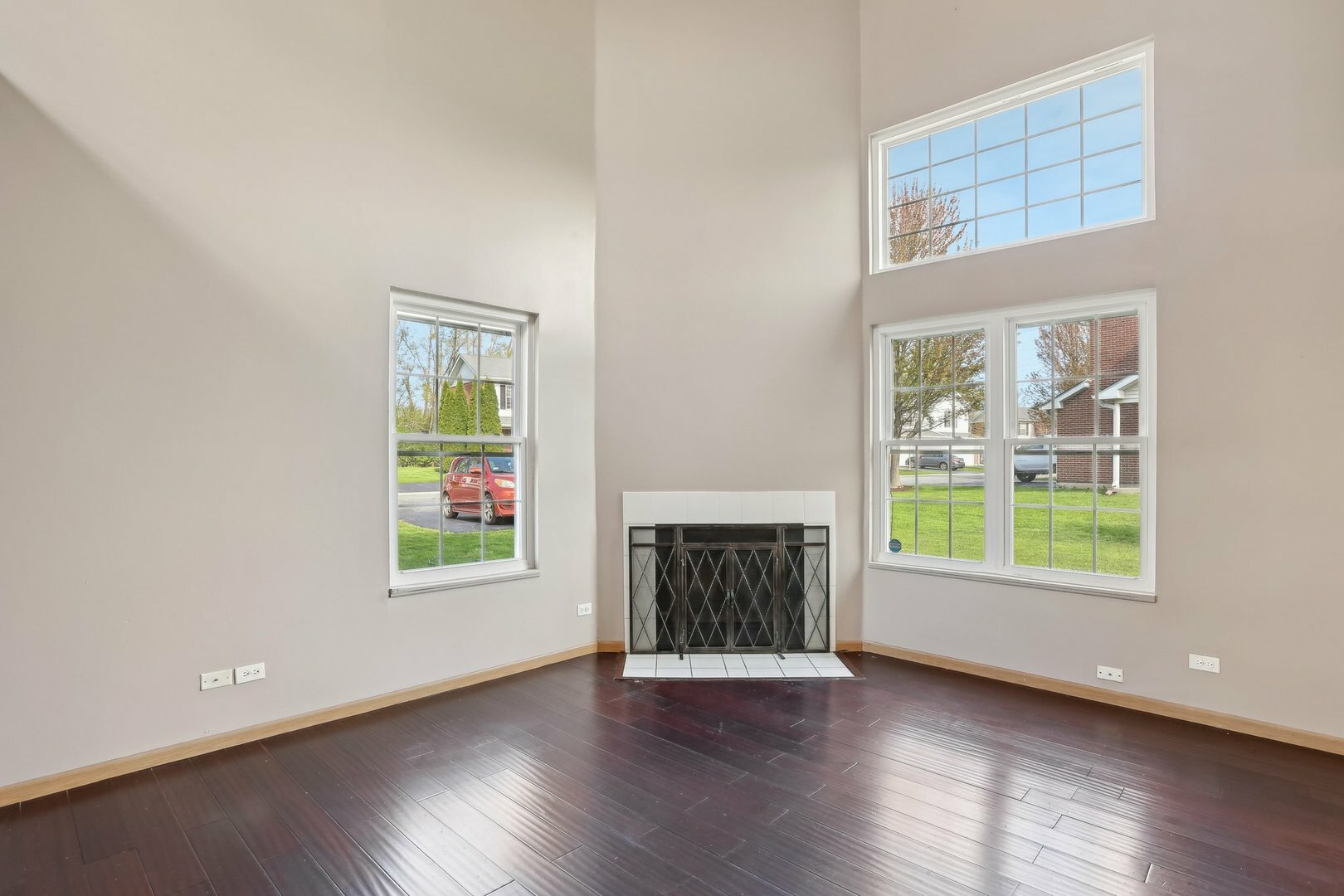 Property Photo: 1537 Anderson Trail IL 60099