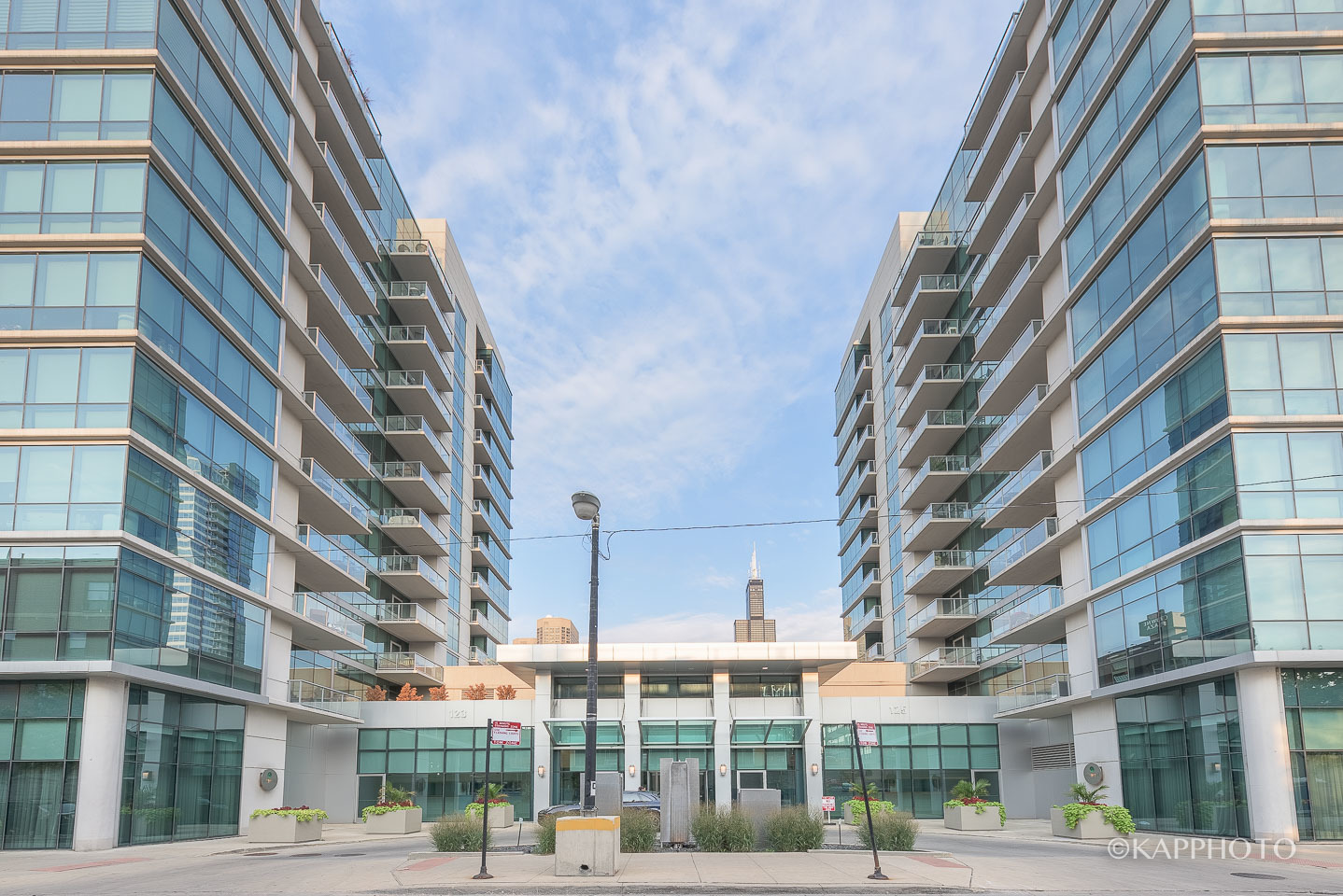 Property Photo: 125 S Green Street 605A IL 60607