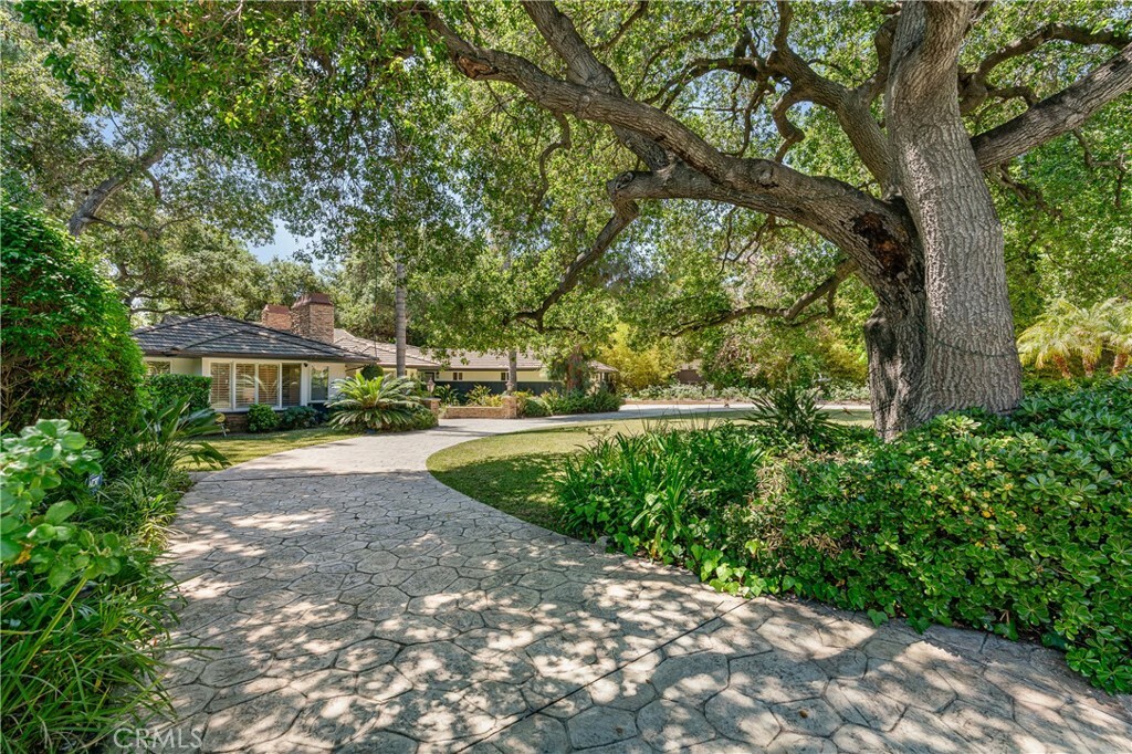 28 W Sycamore Avenue  Arcadia CA 91006 photo