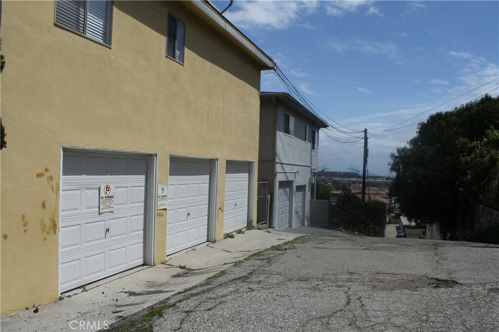 Property Photo: 2302 S Gaffey Street 1 CA 90731