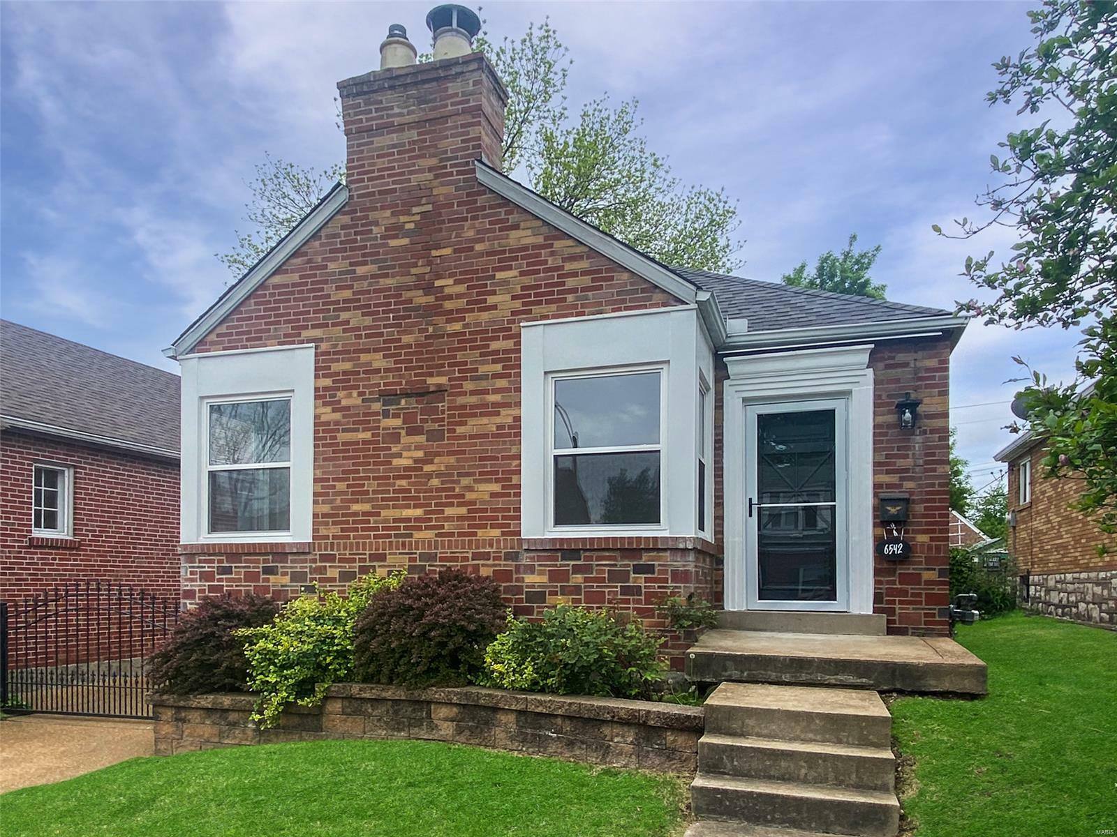 Property Photo: 6542 Mardel Avenue MO 63109