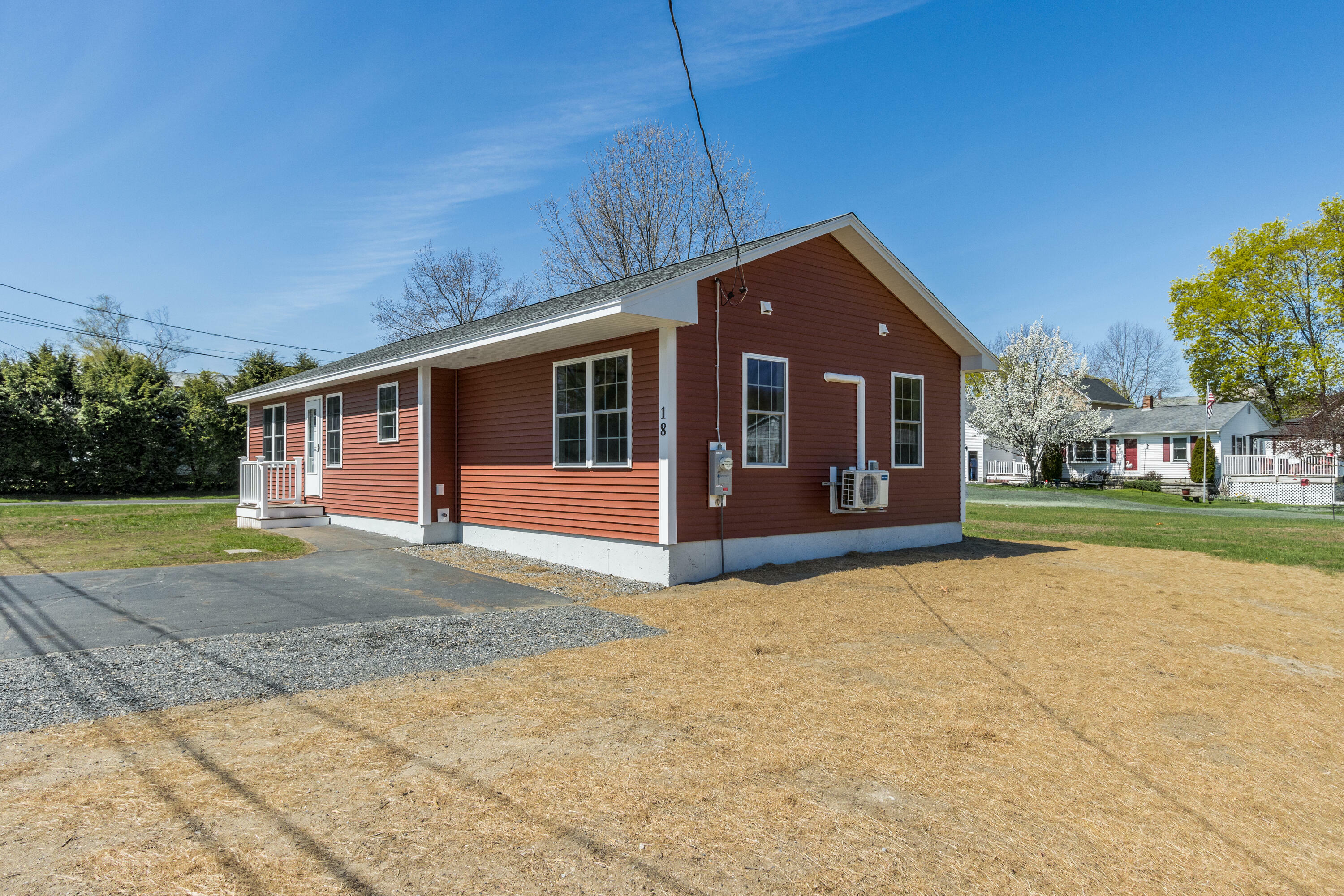 Property Photo: 18 Bennett Street ME 04073