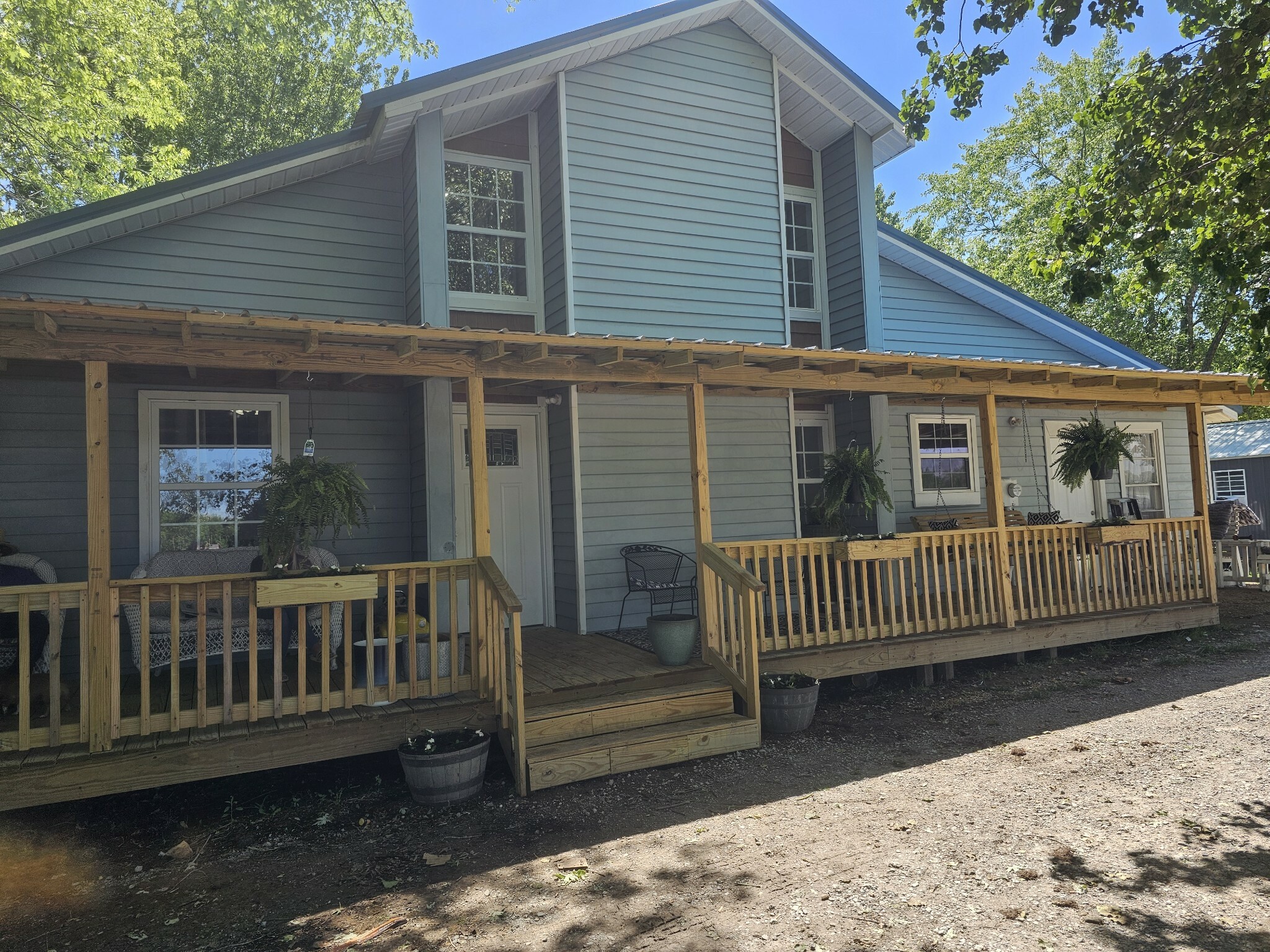 Property Photo: 38 N Old Military Rd TN 38483