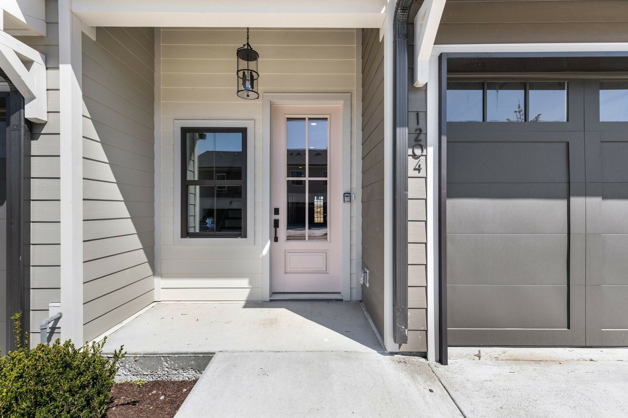 Property Photo: 1220 Valerie Lane 67 TN 37211
