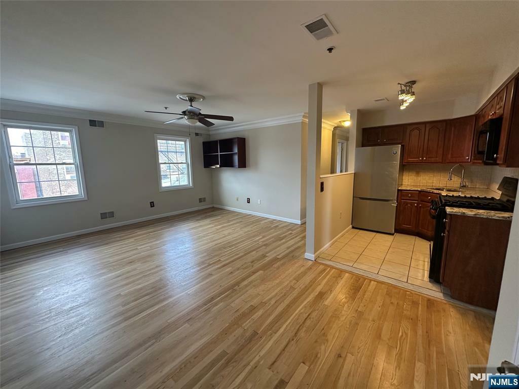Property Photo:  401 Bergenline Avenue 13  NJ 07087 