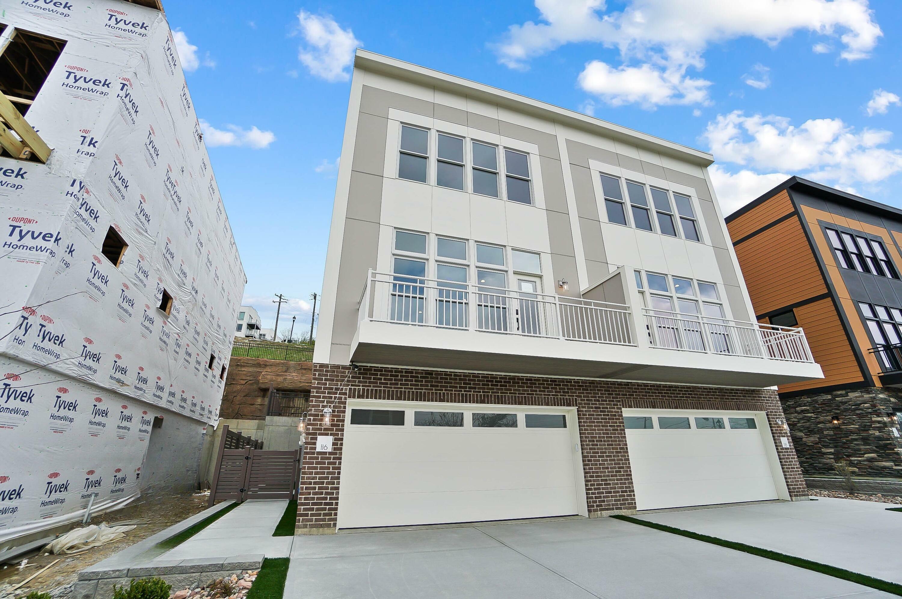 Property Photo: 116 W 13th Street KY 41071
