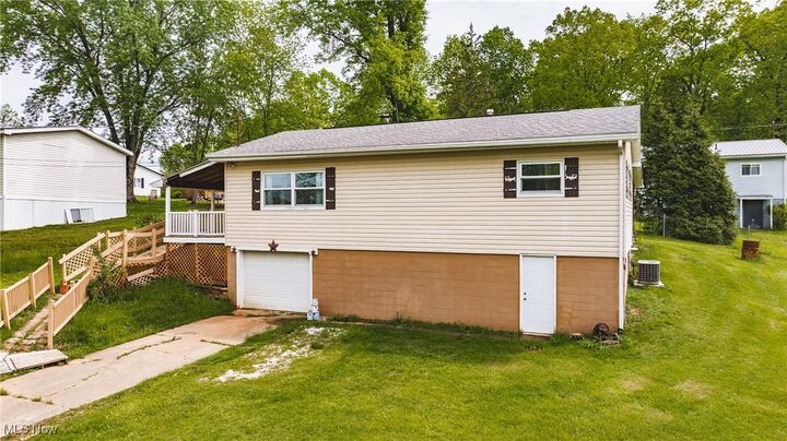 Property Photo: 31 Timber Lane WV 26104