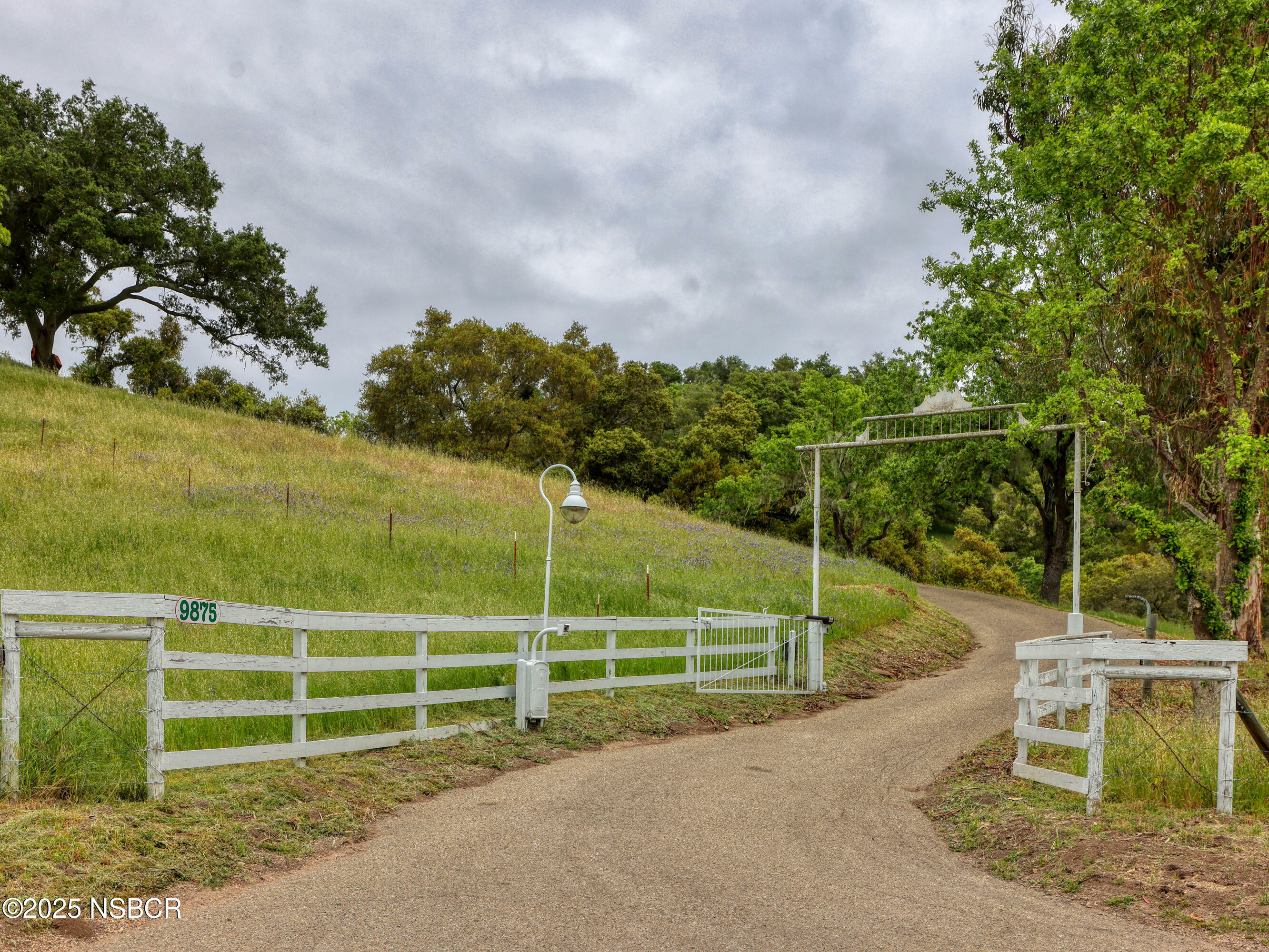 Property Photo: 9875 Suey Creek Road CA 93454
