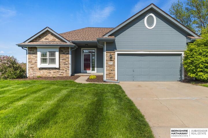 6735 N 150 Street  Omaha NE 68116 photo