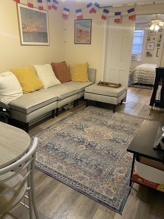 Property Photo: 14 Cleveland Pl 2 MA 02113