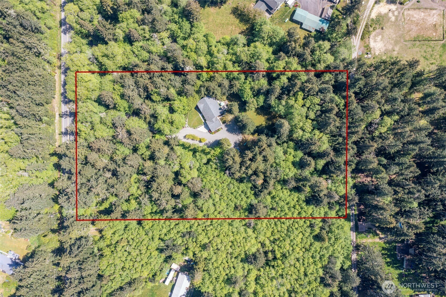Property Photo: 44 E Troxell Road WA 98277