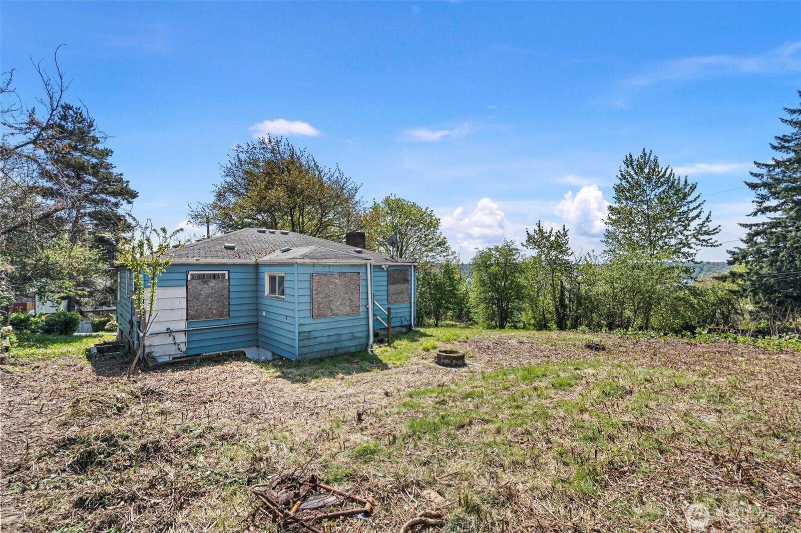 Property Photo:  2356 S Graham Street  WA 98108 